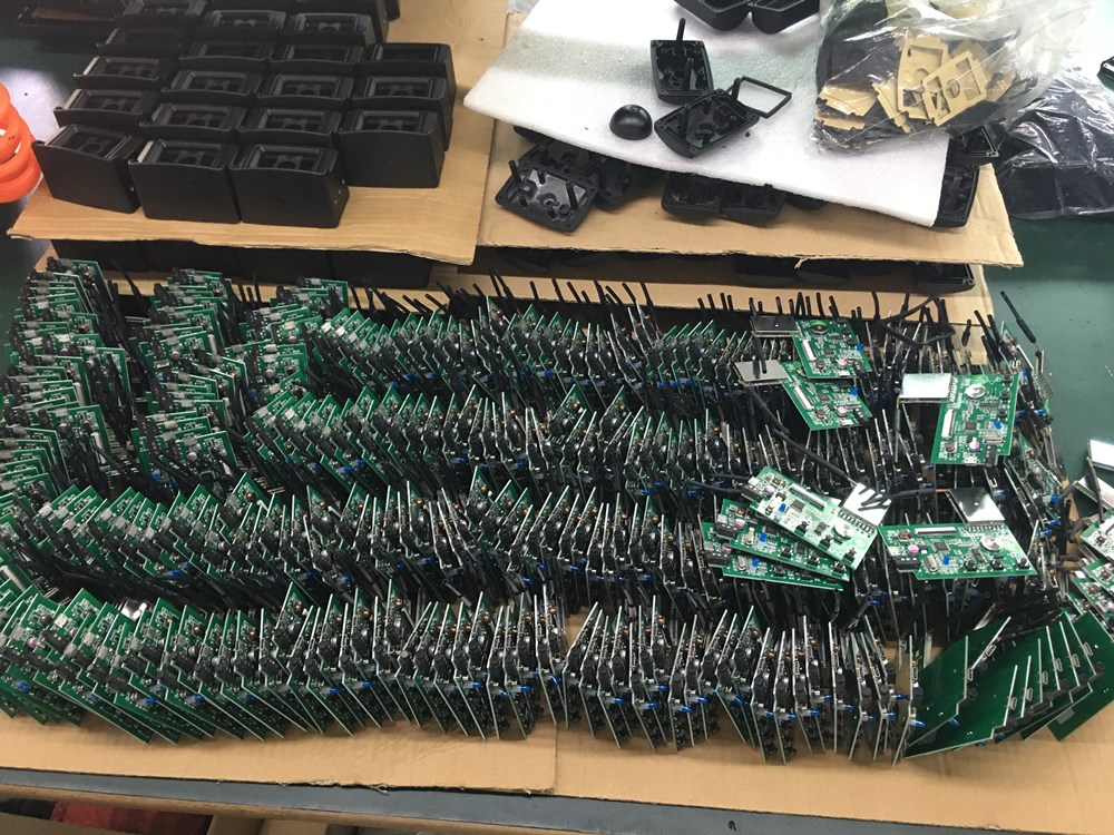Odrežte roh PVC dosky autokamery